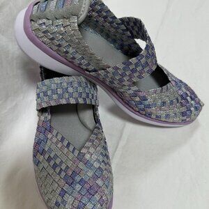 Brand New Holley in Silver Pastel by Zee Alexis